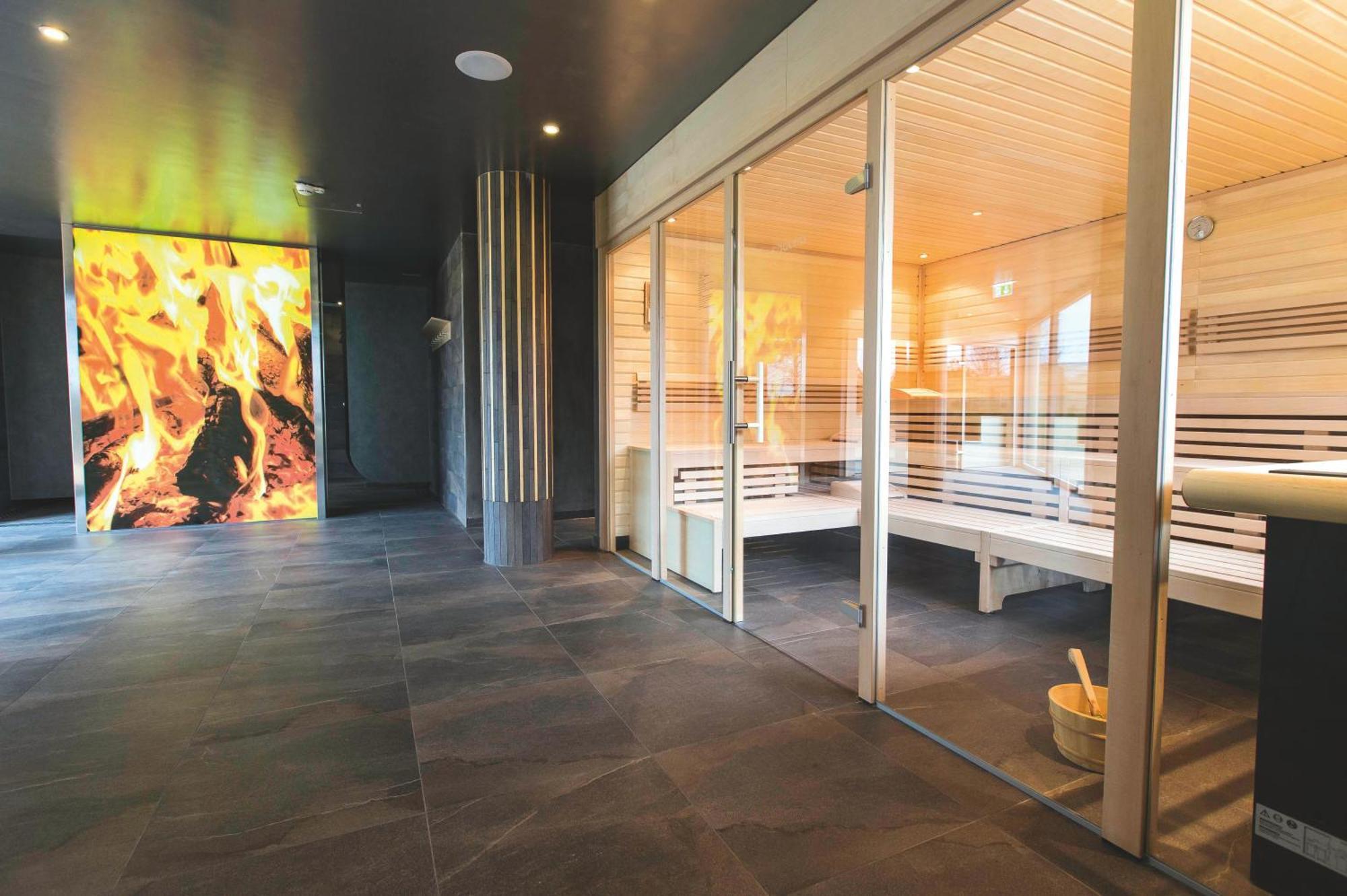 Momentum Hotel Anif