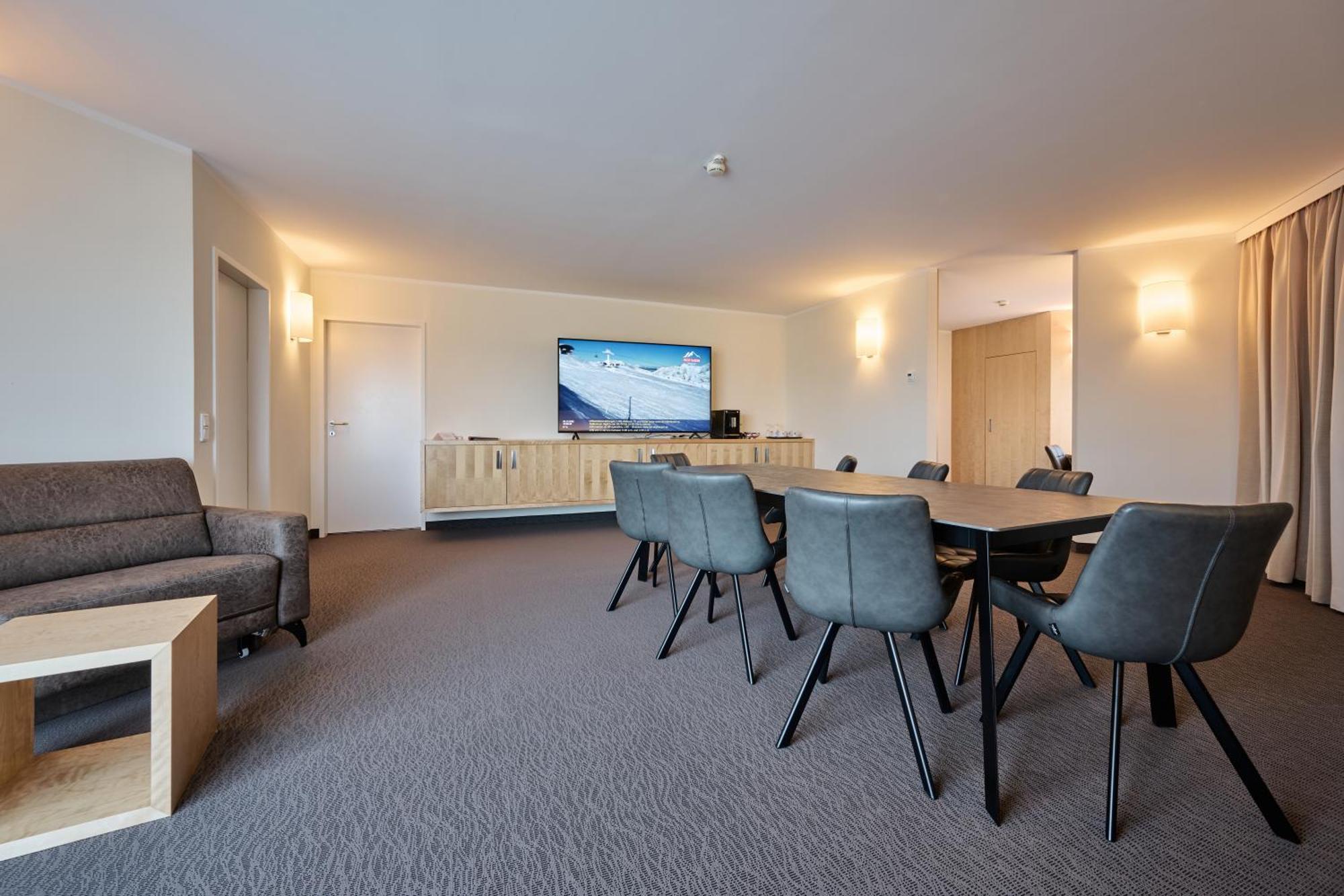 Hotel Momentum