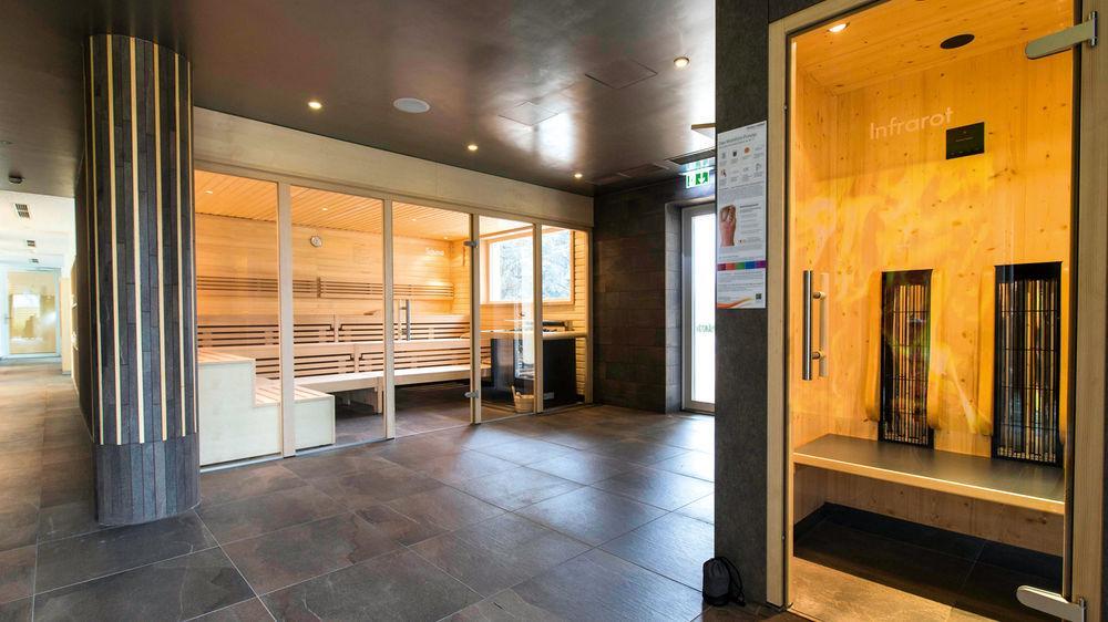 Momentum Hotel
